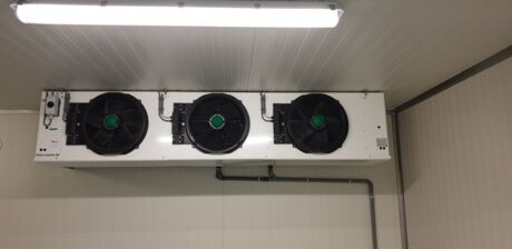 Повітроохолоджувач кубічний Kelvion SPBE 45-F73 HX32