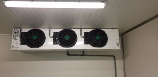 Повітроохолоджувач кубічний Kelvion SPBE 45-F43 HX32